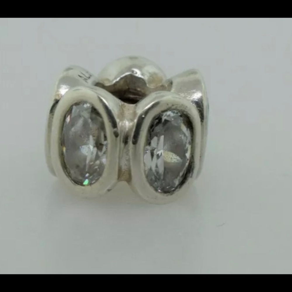 Pandora Sterling Silver Oval lights Clear Bead Charm 790311CZ